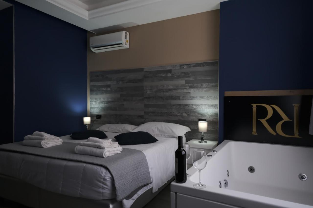 Royalty Rooms & Spa Neapel Exterior foto