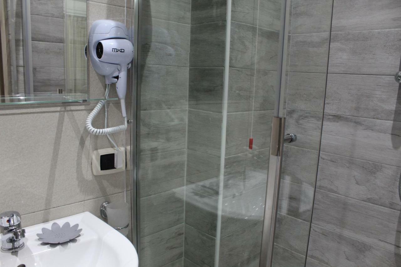 Royalty Rooms & Spa Neapel Exterior foto